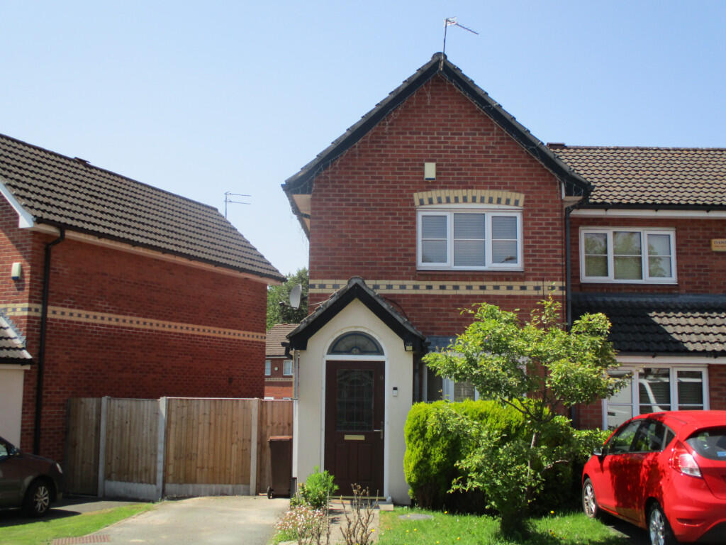 2 bed Semi Detached for rent in Gatley. From Roger Dean - Heald Green