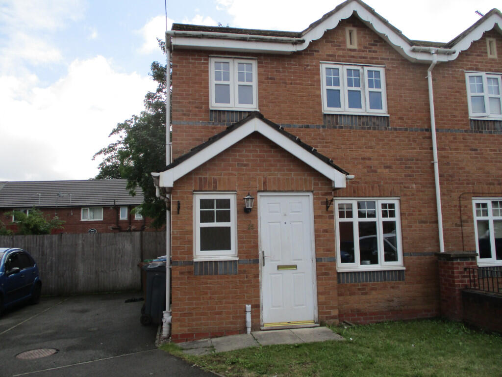 3 bed Mews for rent in Gatley. From Roger Dean - Heald Green 3 bed Mews for rent in Gatley. From Roger Dean - Heald Green