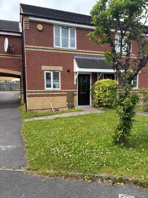 2 bed Mews for rent in Styal. From Roger Dean - Heald Green