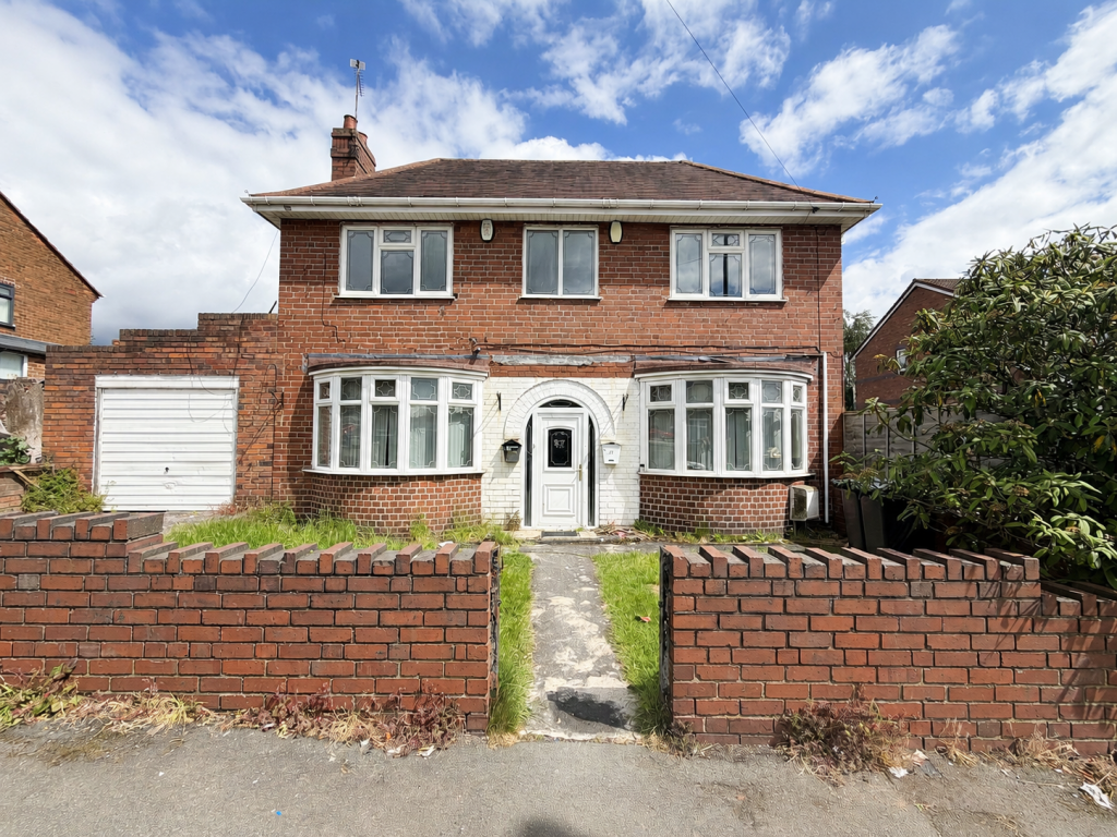 1 bed 1st Floor Flat for rent in Old Hill. From Royal Estates - Birmingham