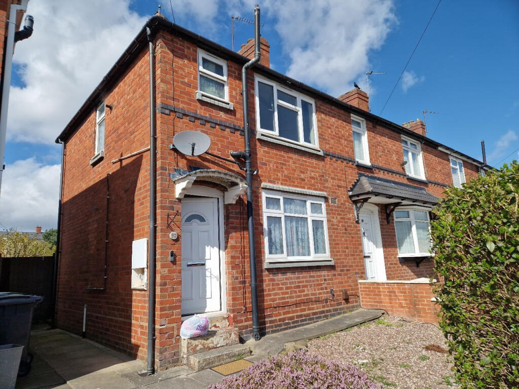 2 bed End of Terrace for rent in Blackheath. From Royal Estates - Birmingham