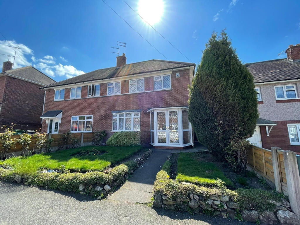3 bed Semi Detached for rent in Walsall. From Royal Estates - Birmingham