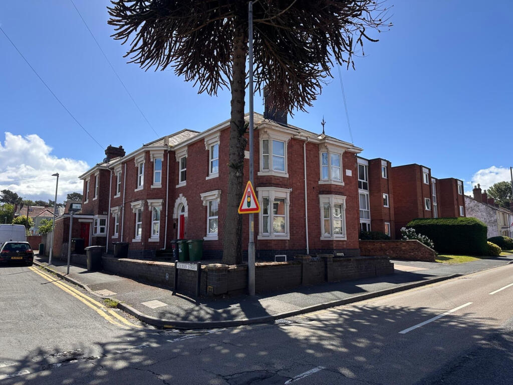1 bed Apartment for rent in Wolverley. From Royal Estates - Birmingham