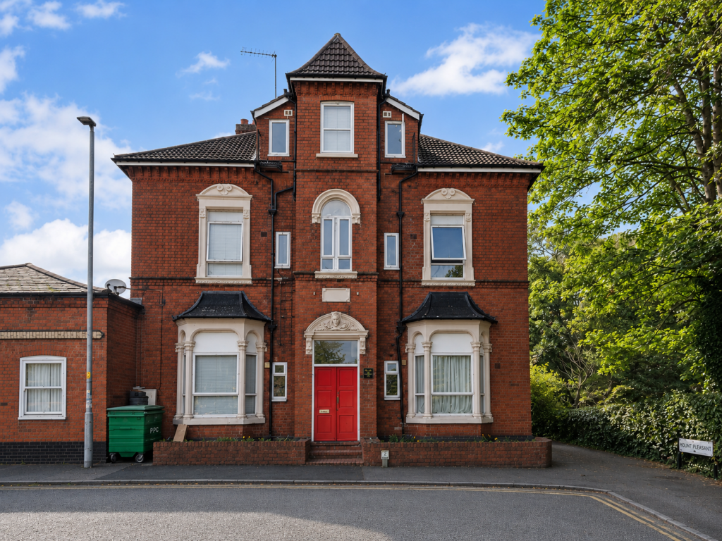 1 bed Apartment for rent in Wolverley. From Royal Estates - Birmingham