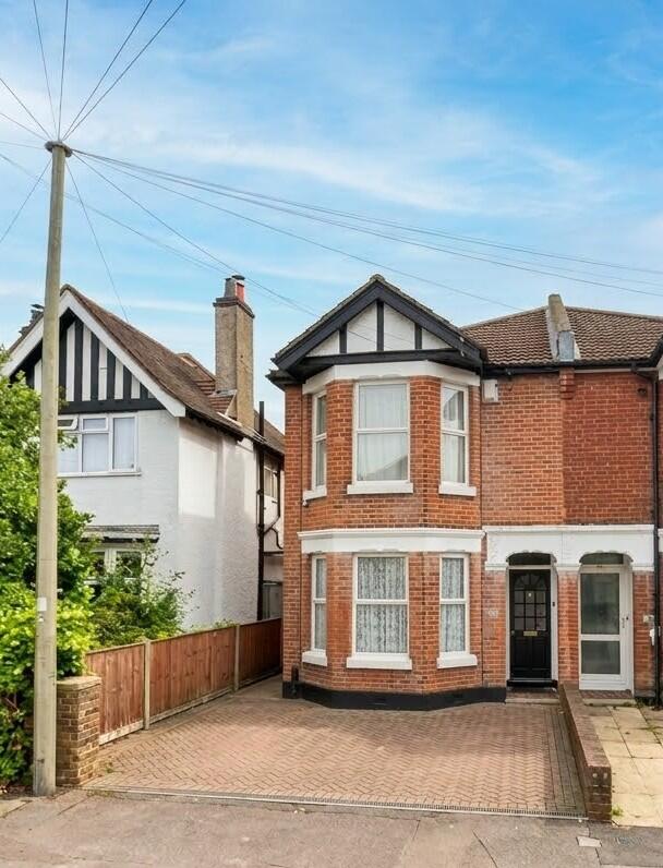 5 bed Detached for rent in Southampton. From Posh Pads - Southampton
