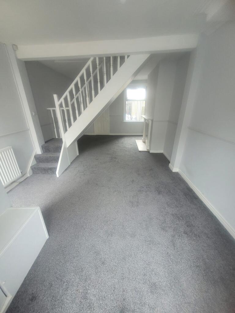 2 bed Mid Terraced House for rent in Middlesbrough. From Rent UK Property - Lancashire