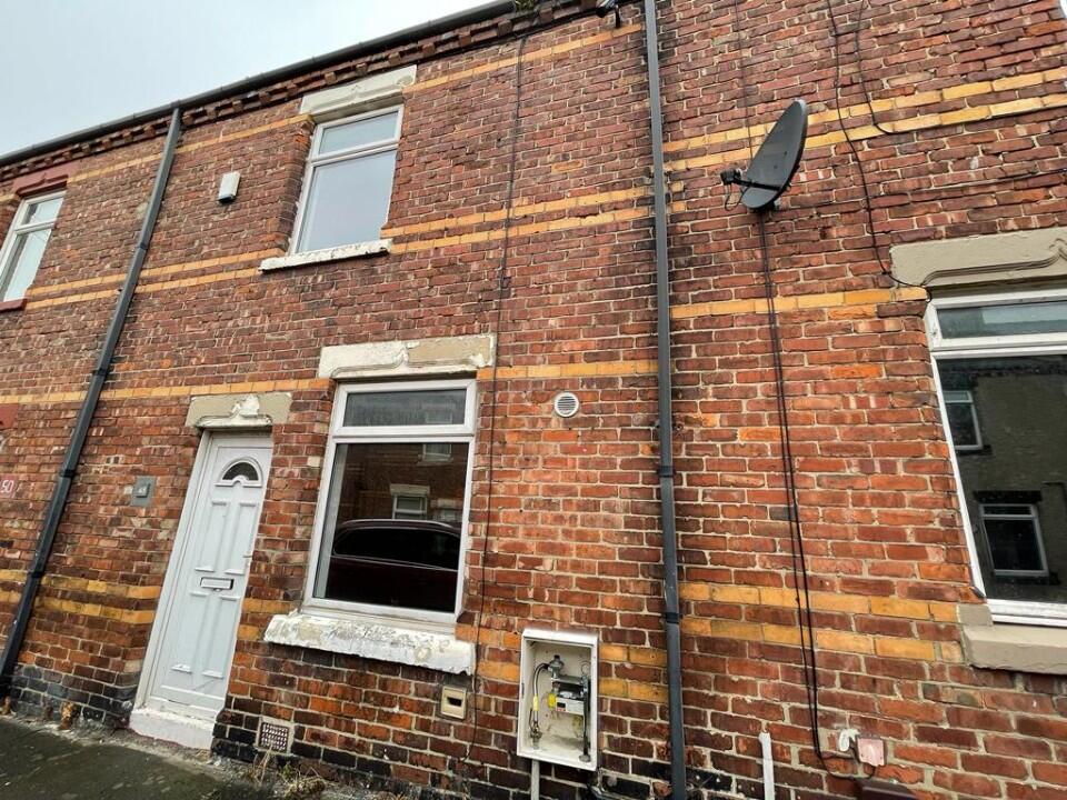 2 bed Mid Terraced House for rent in Horden. From Rent UK Property - Lancashire
