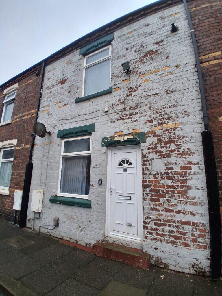 2 bed Mid Terraced House for rent in Horden. From Rent UK Property - Lancashire