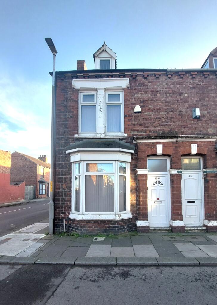 3 bed Mid Terraced House for rent in Middlesbrough. From Rent UK Property - Lancashire