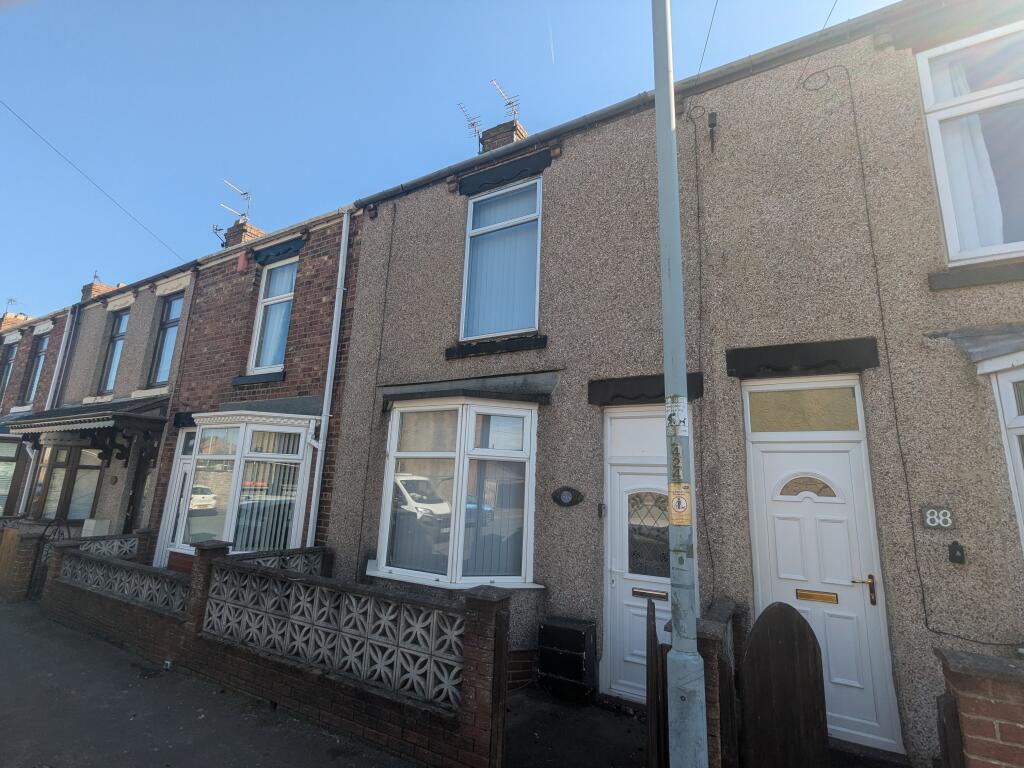 2 bed Mid Terraced House for rent in Ferryhill. From Rent UK Property - Lancashire