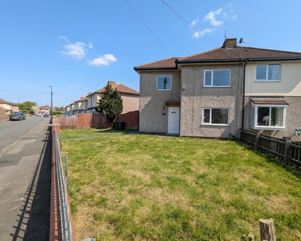 3 bed End of Terrace for rent in Grangetown. From Rent UK Property - Lancashire