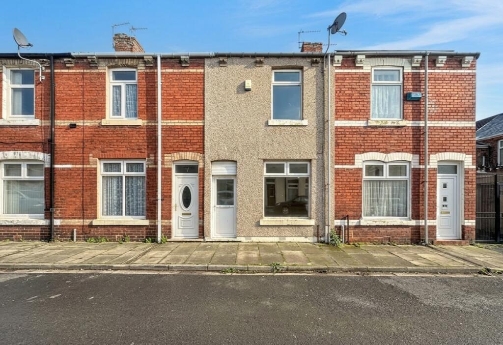 2 bed Mid Terraced House for rent in Greatham. From Rent UK Property - Lancashire