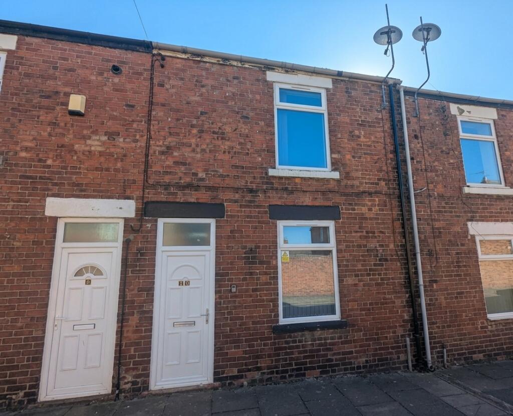 3 bed Mid Terraced House for rent in Coundon Grange. From Rent UK Property - Lancashire