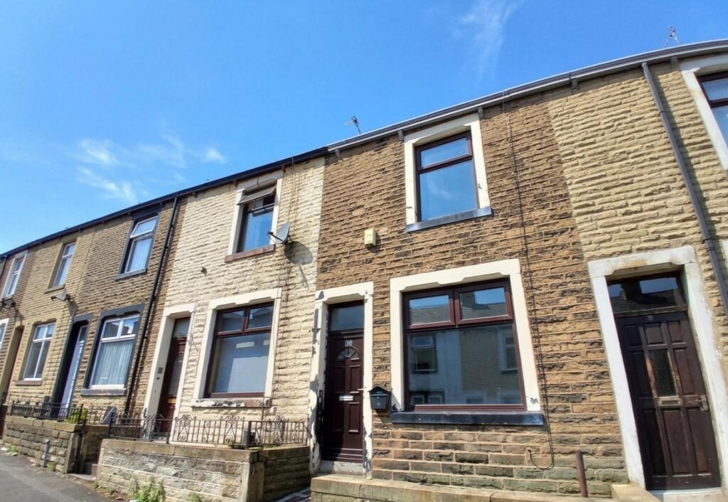 2 bed Mid Terraced House for rent in Nelson. From Rent UK Property - Lancashire