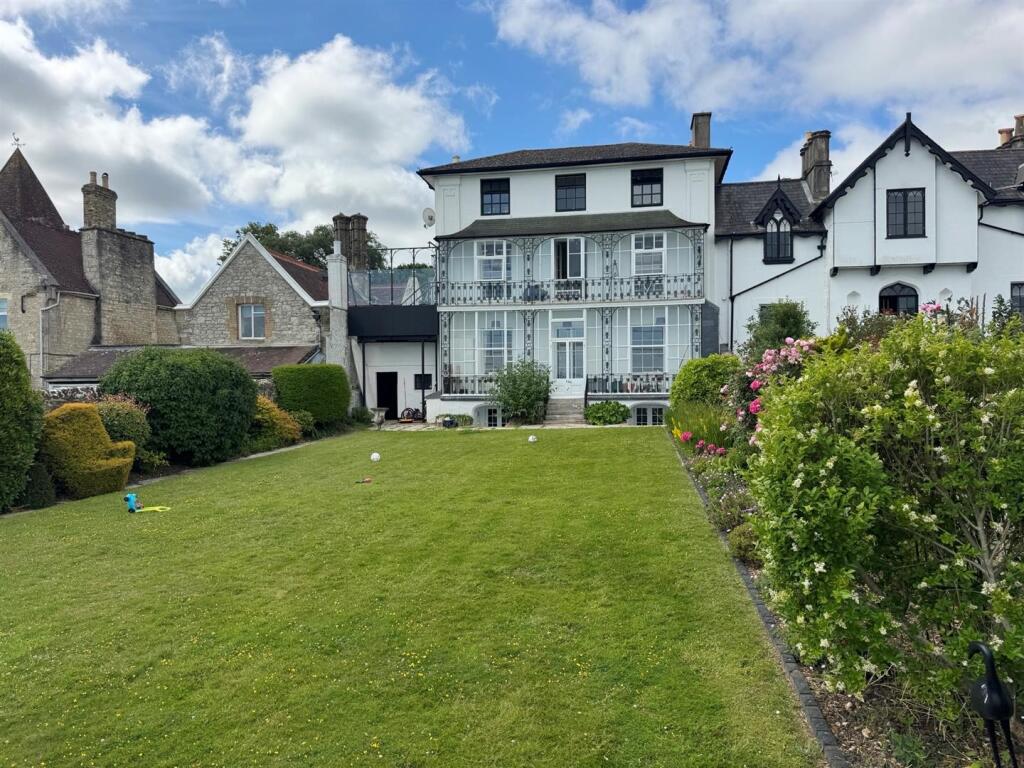 2 bed Apartment for rent in Ryde. From Seafields Estates - Ryde 2 bed Apartment for rent in Ryde. From Seafields Estates - Ryde