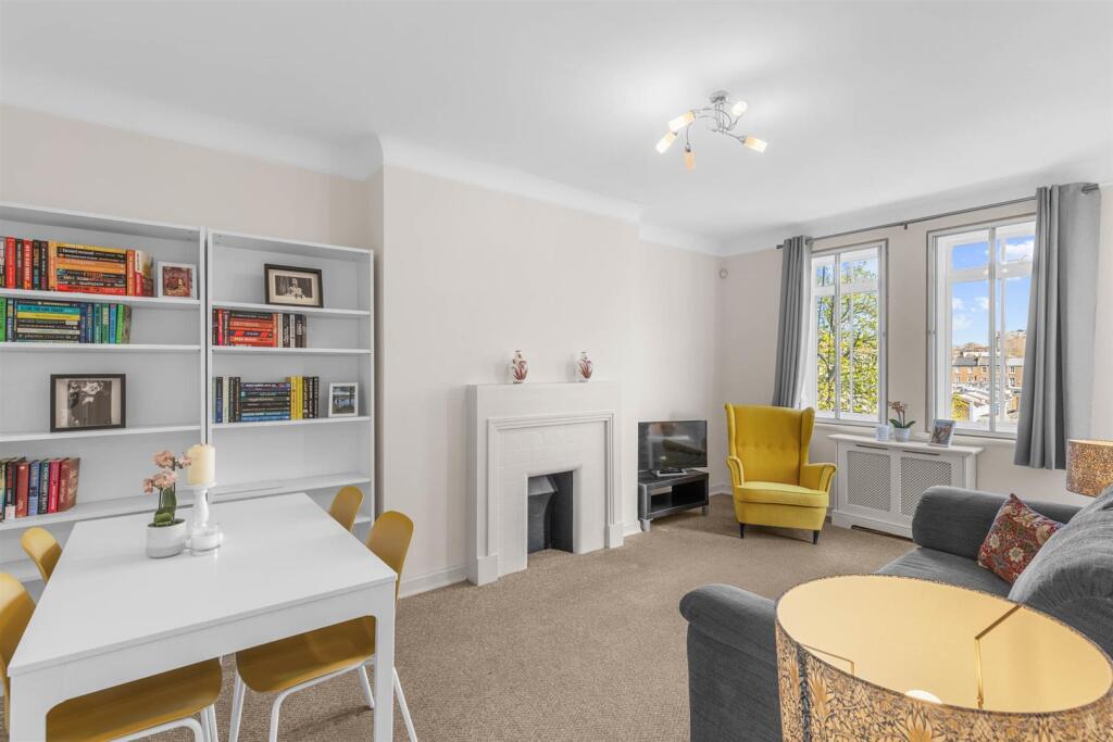 1 bed Apartment for rent in Kensington. From Sandersons - Holland Park & Notting Hill