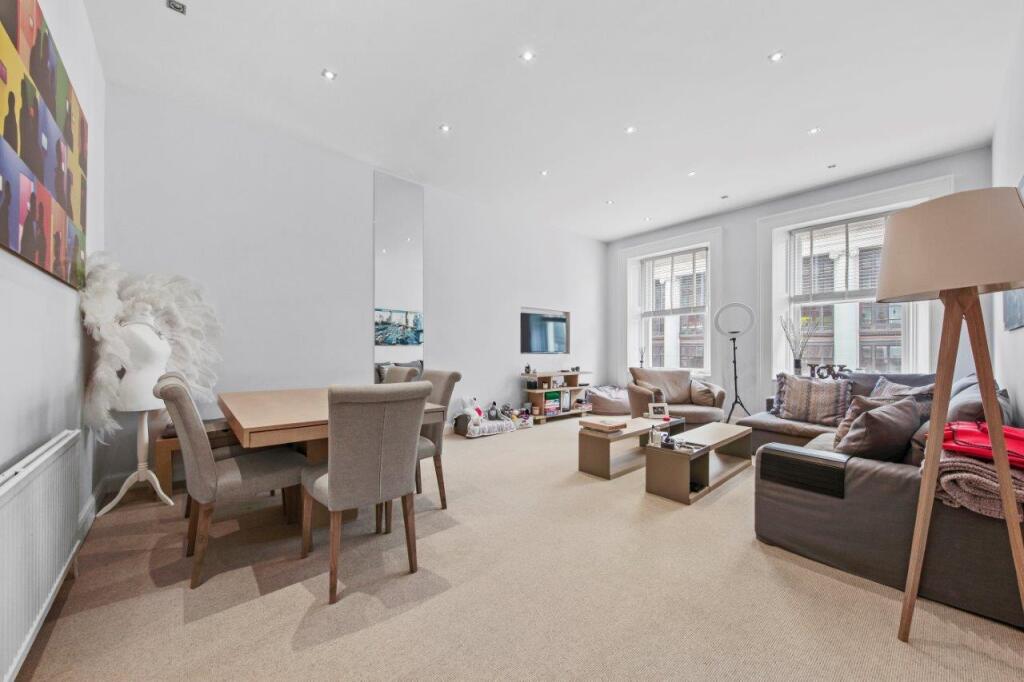 3 bed 1st Floor Flat for rent in London. From Sandersons - Holland Park & Notting Hill