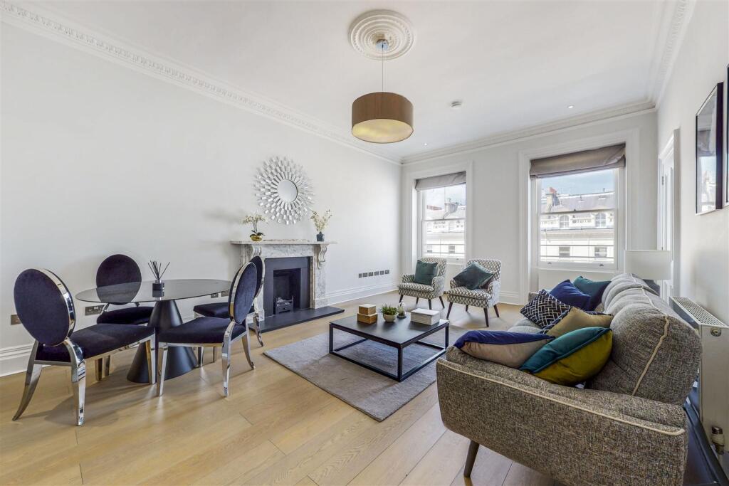 2 bed 1st Floor Flat for rent in Kensington. From Sandersons - Holland Park & Notting Hill