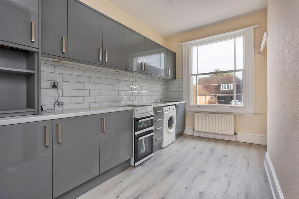 1 bed 1st Floor Flat for rent in Brighton and Hove. From Sawyer & Co - Hove 1 bed 1st Floor Flat for rent in Brighton and Hove. From Sawyer & Co - Hove