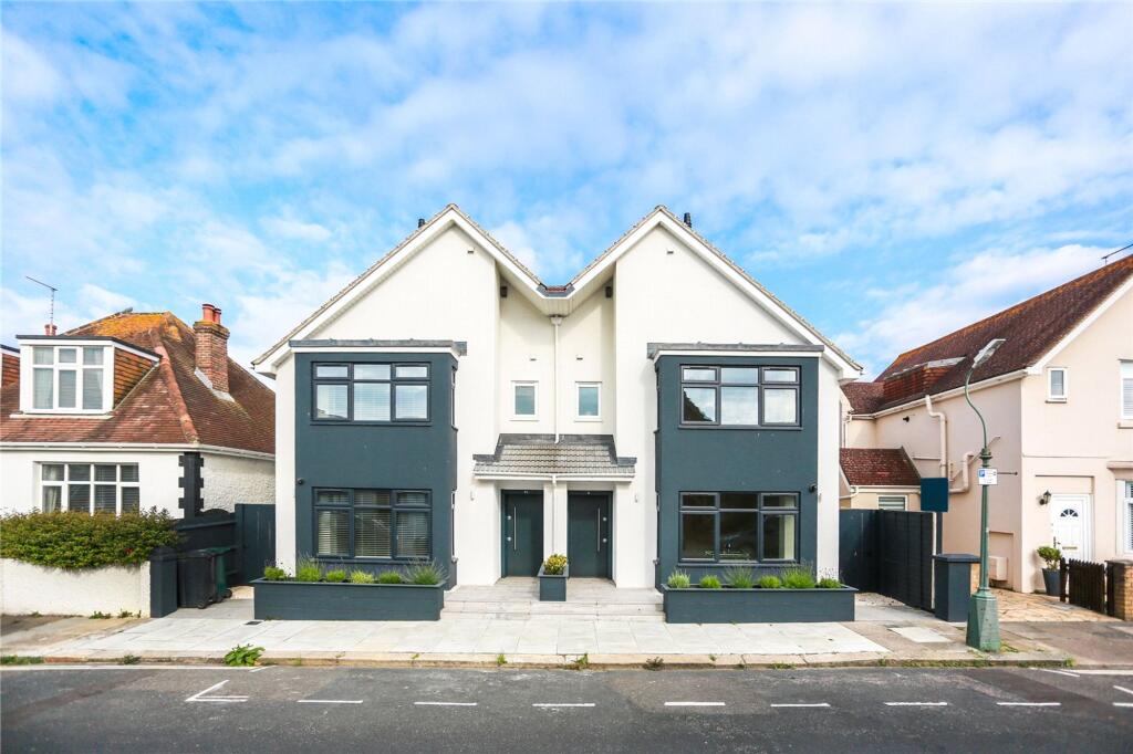 4 bed Semi Detached for rent in Portslade-by-Sea. From Sawyer & Co - Hove