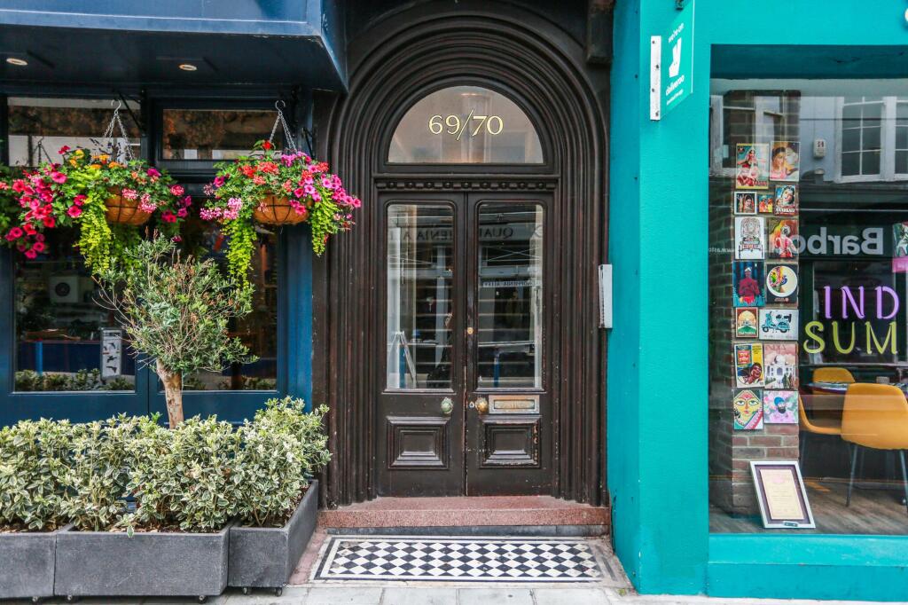 2 bed 1st Floor Flat for rent in Brighton and Hove. From Sawyer & Co - Hove