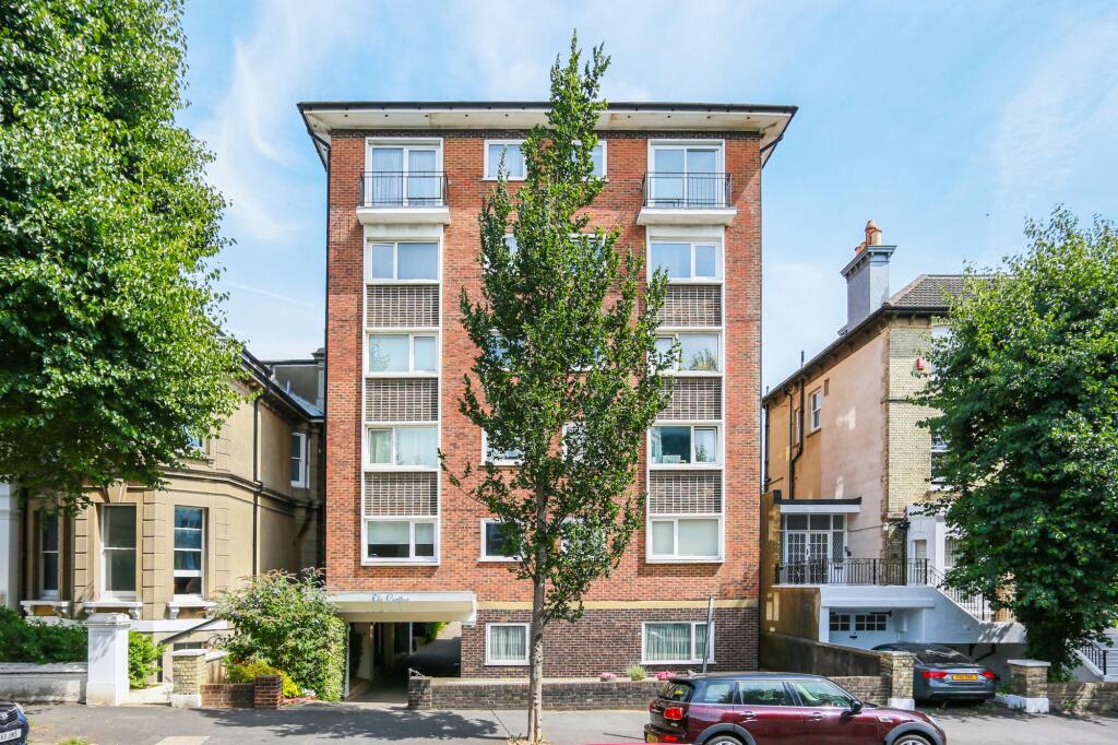 2 bed 1st Floor Flat for rent in Brighton and Hove. From Sawyer & Co - Hove 2 bed 1st Floor Flat for rent in Brighton and Hove. From Sawyer & Co - Hove