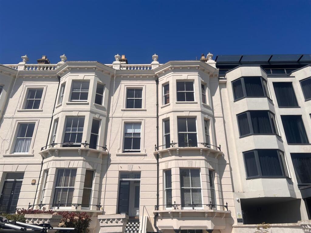 3 bed Annexe for rent in Southend-on-Sea. From Scott & Stapleton - Leigh-on-Sea