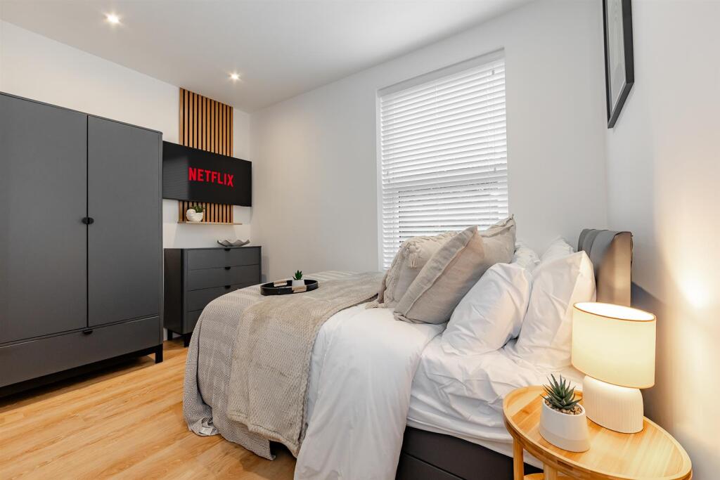 1 bed House Share for rent in Southend-on-Sea. From Scott & Stapleton - Leigh-on-Sea 1 bed House Share for rent in Southend-on-Sea. From Scott & Stapleton - Leigh-on-Sea
