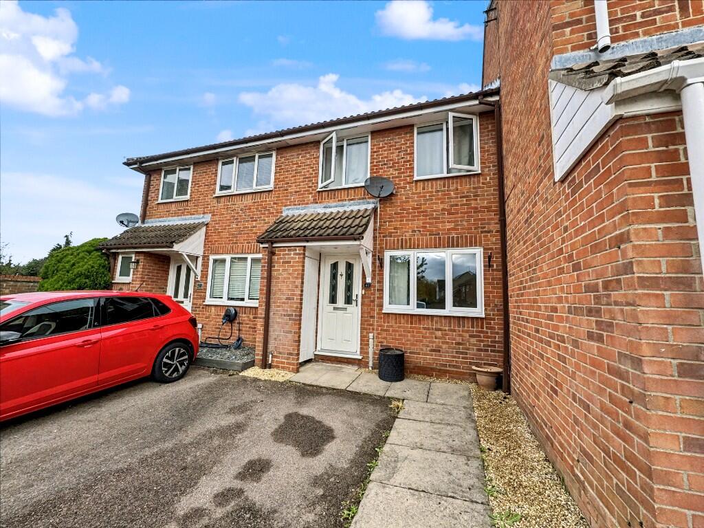 2 bed Mid Terraced House for rent in Langham. From Saxons Estate Agents - Colchester