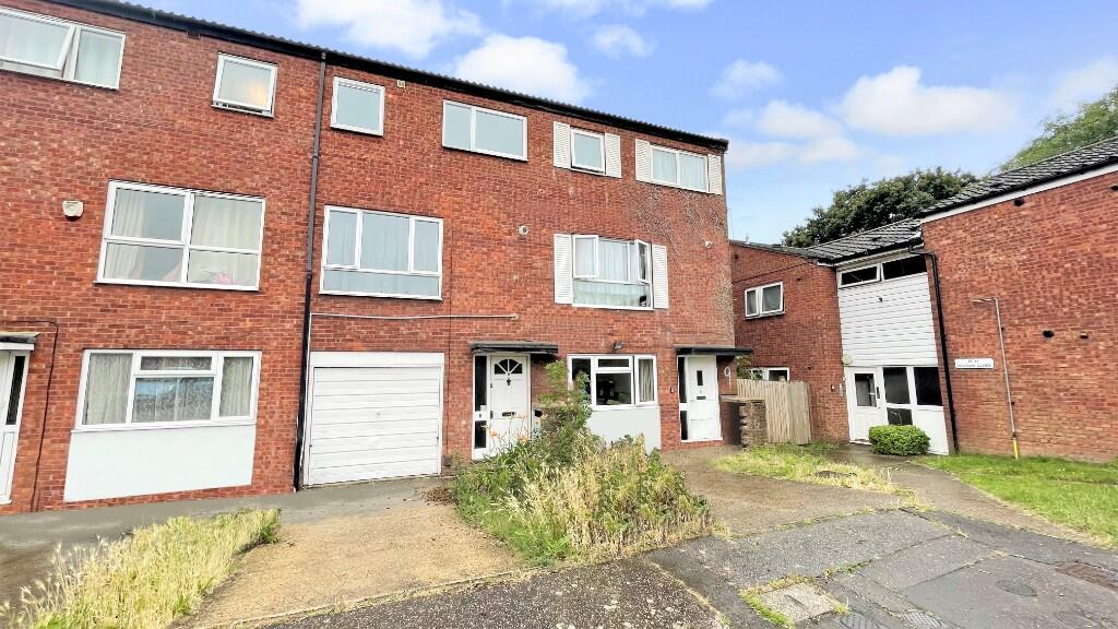 3 bed Town House for rent in Langham. From Saxons Estate Agents - Colchester