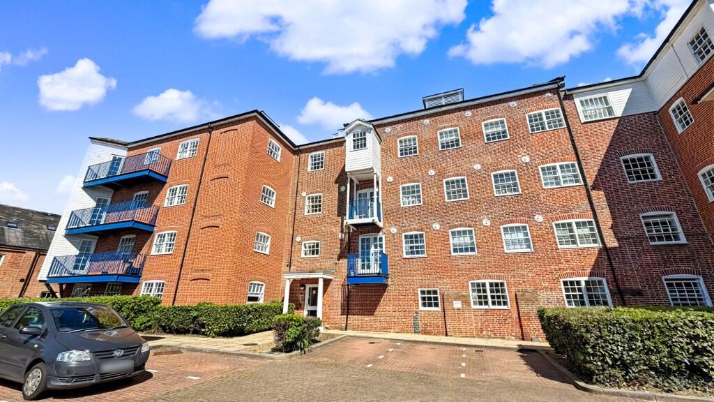 1 bed House (unspecified) for rent in West Bergholt. From Saxons Estate Agents - Colchester