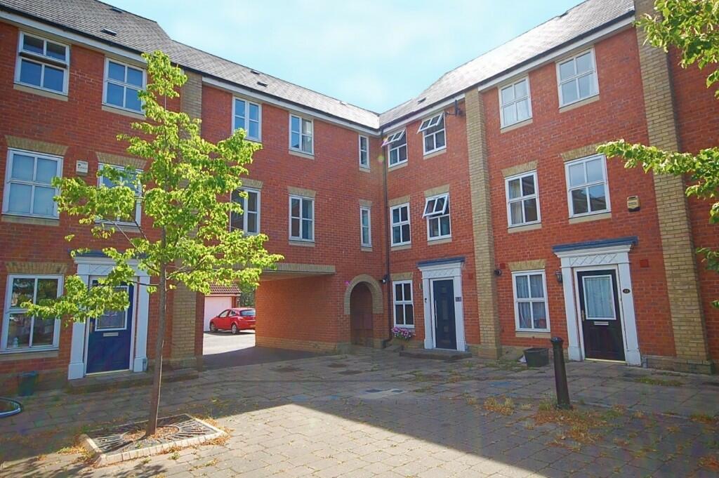 4 bed Town House for rent in Berechurch. From Saxons Estate Agents - Colchester
