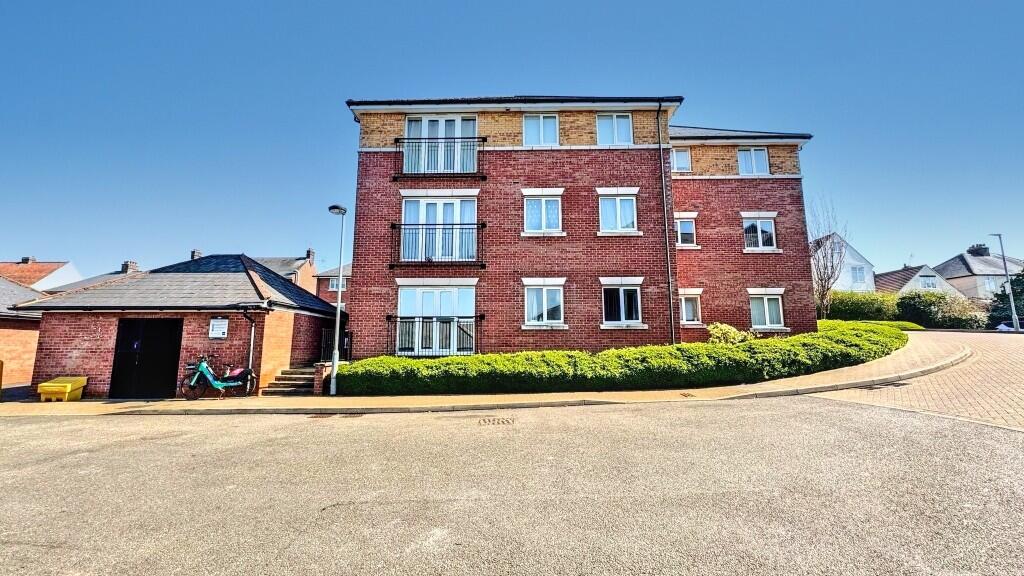 2 bed Apartment for rent in Langham. From Saxons Estate Agents - Colchester