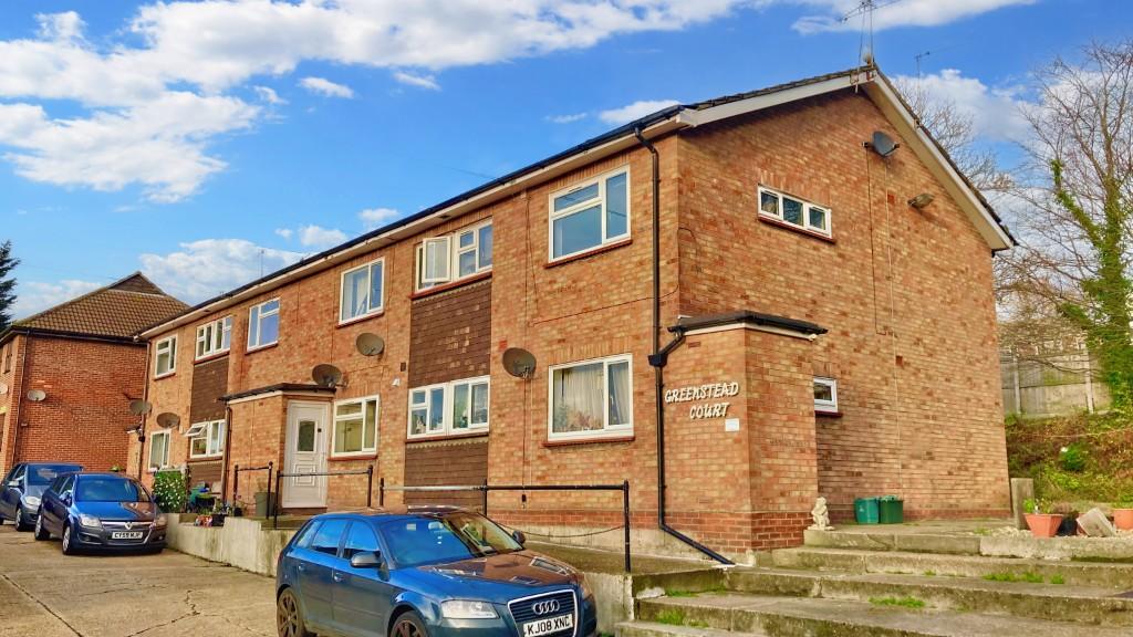 2 bed 1st Floor Flat for rent in Colchester. From Saxons Estate Agents - Colchester