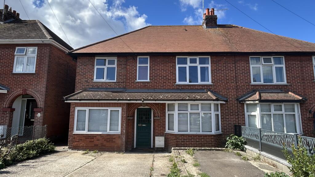 6 bed Semi Detached for rent in Colchester. From Saxons Estate Agents - Colchester 6 bed Semi Detached for rent in Colchester. From Saxons Estate Agents - Colchester