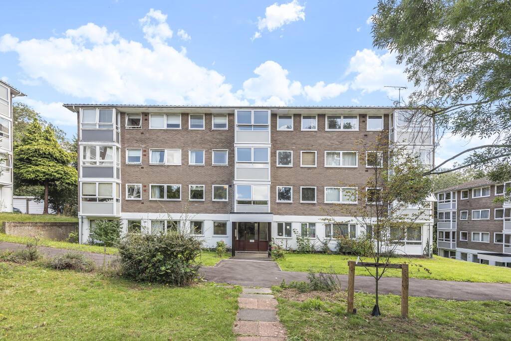 2 bed 1st Floor Flat for rent in Sandford-on-Thames. From Scottfraser - East Oxford