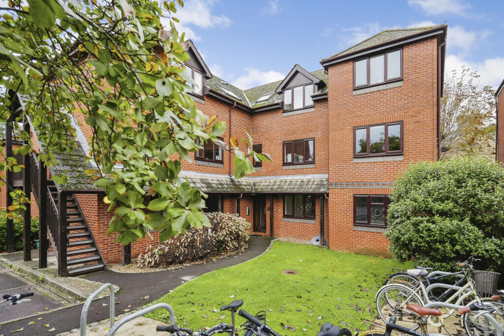 2 bed 1st Floor Flat for rent in Sandford-on-Thames. From Scottfraser - East Oxford 2 bed 1st Floor Flat for rent in Sandford-on-Thames. From Scottfraser - East Oxford