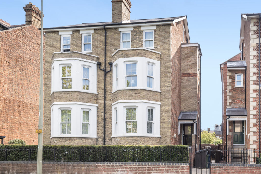 1 bed 1st Floor Flat for rent in Sandford-on-Thames. From Scottfraser - East Oxford 1 bed 1st Floor Flat for rent in Sandford-on-Thames. From Scottfraser - East Oxford