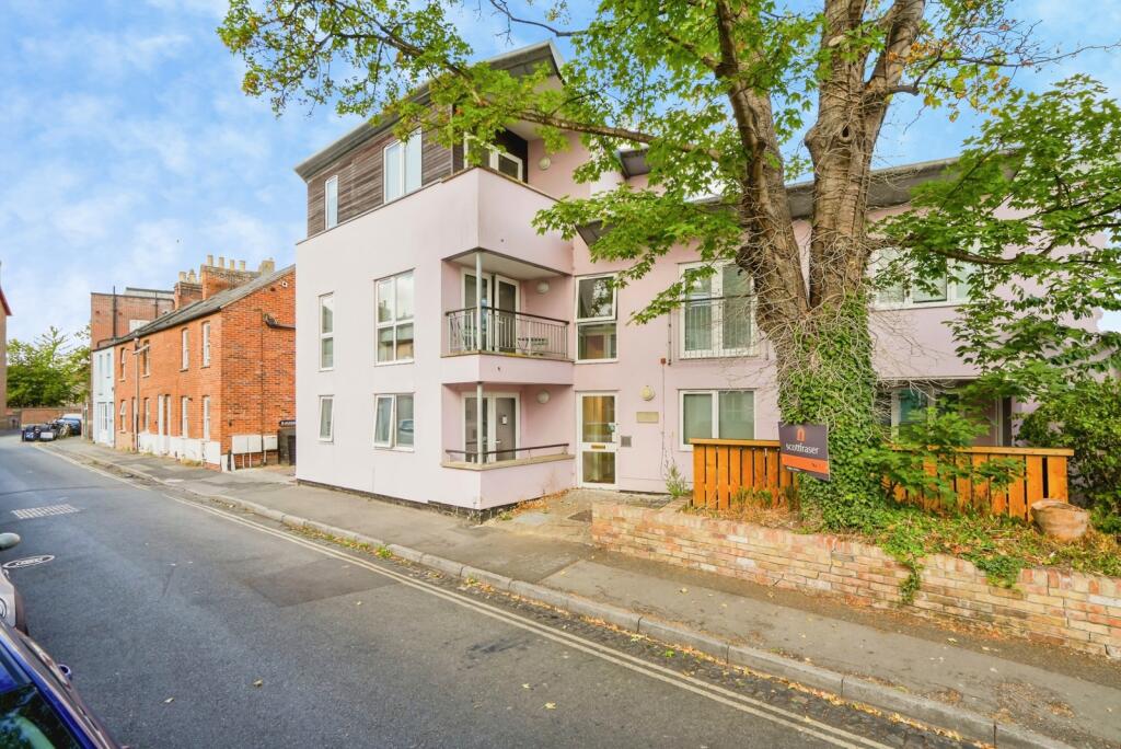 1 bed 1st Floor Flat for rent in Sandford-on-Thames. From Scottfraser - East Oxford 1 bed 1st Floor Flat for rent in Sandford-on-Thames. From Scottfraser - East Oxford