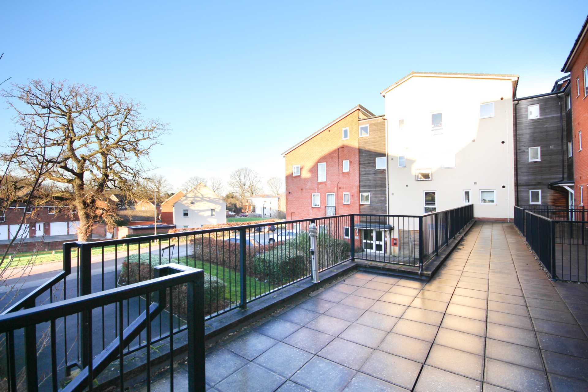 2 bed Apartment for rent in Bracknell. From Sears Property - Bracknell