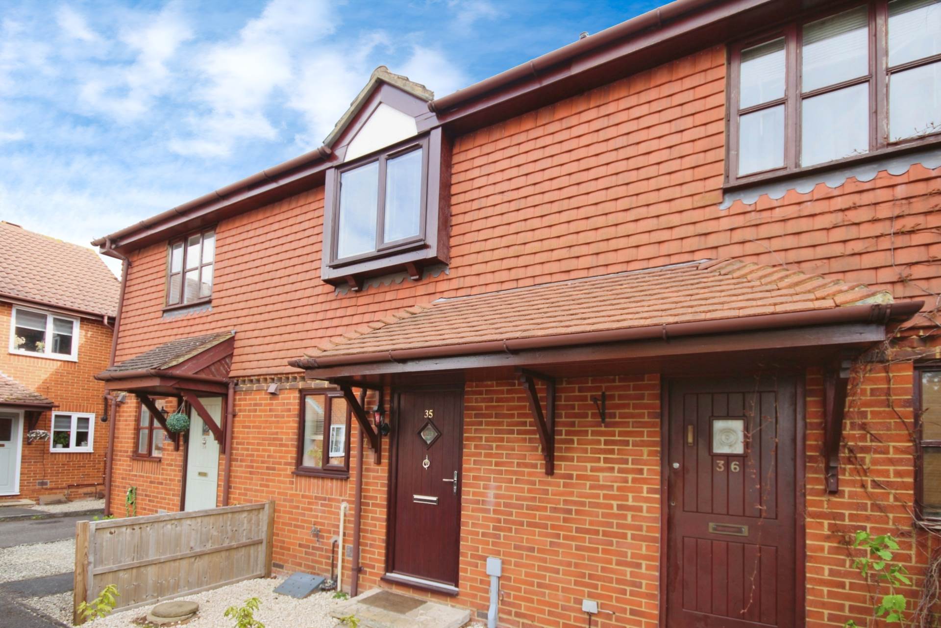 2 bed Mid Terraced House for rent in Bracknell. From Sears Property - Bracknell