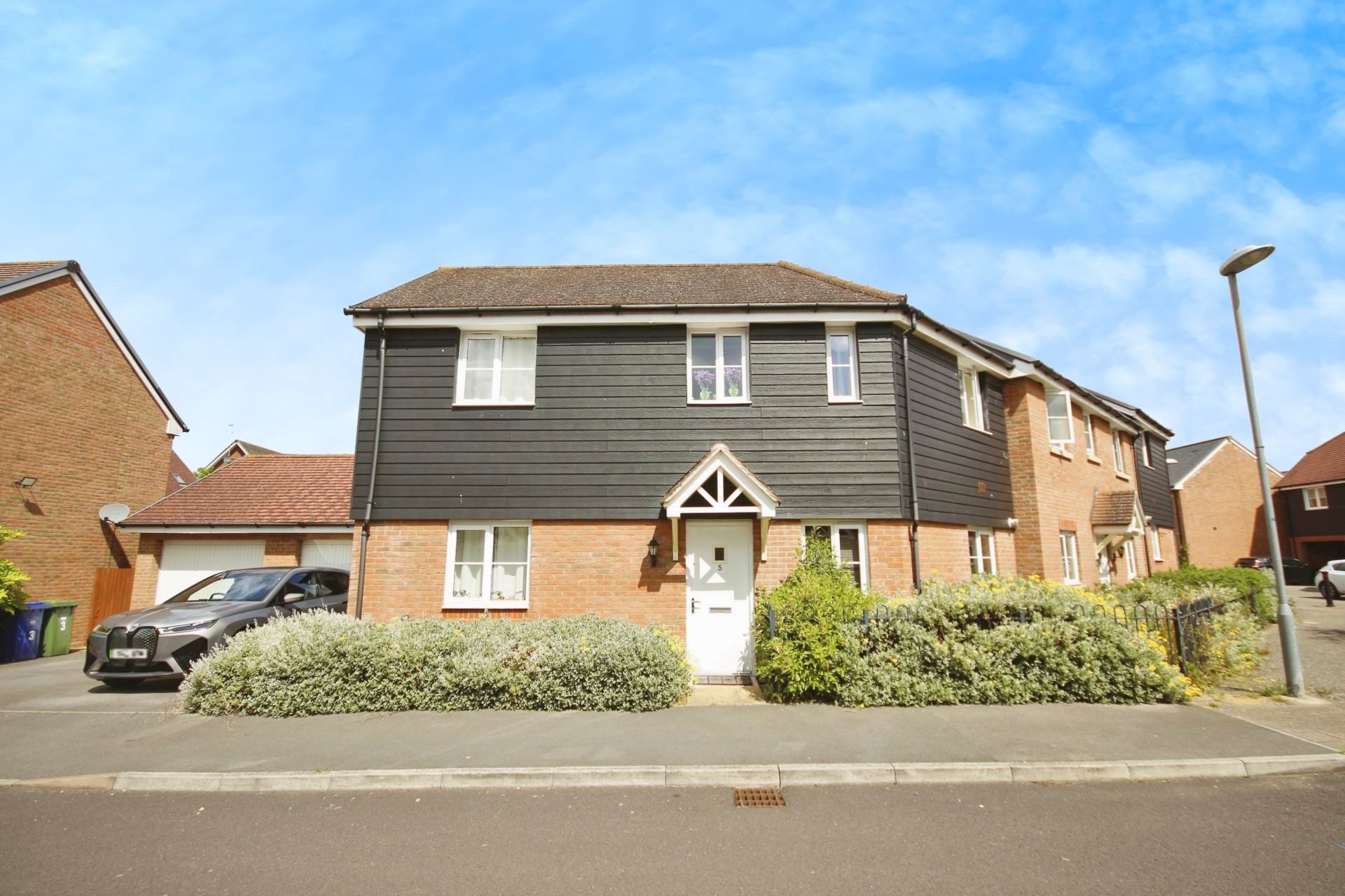 3 bed Semi-Detached House for rent in Bracknell. From Sears Property - Bracknell