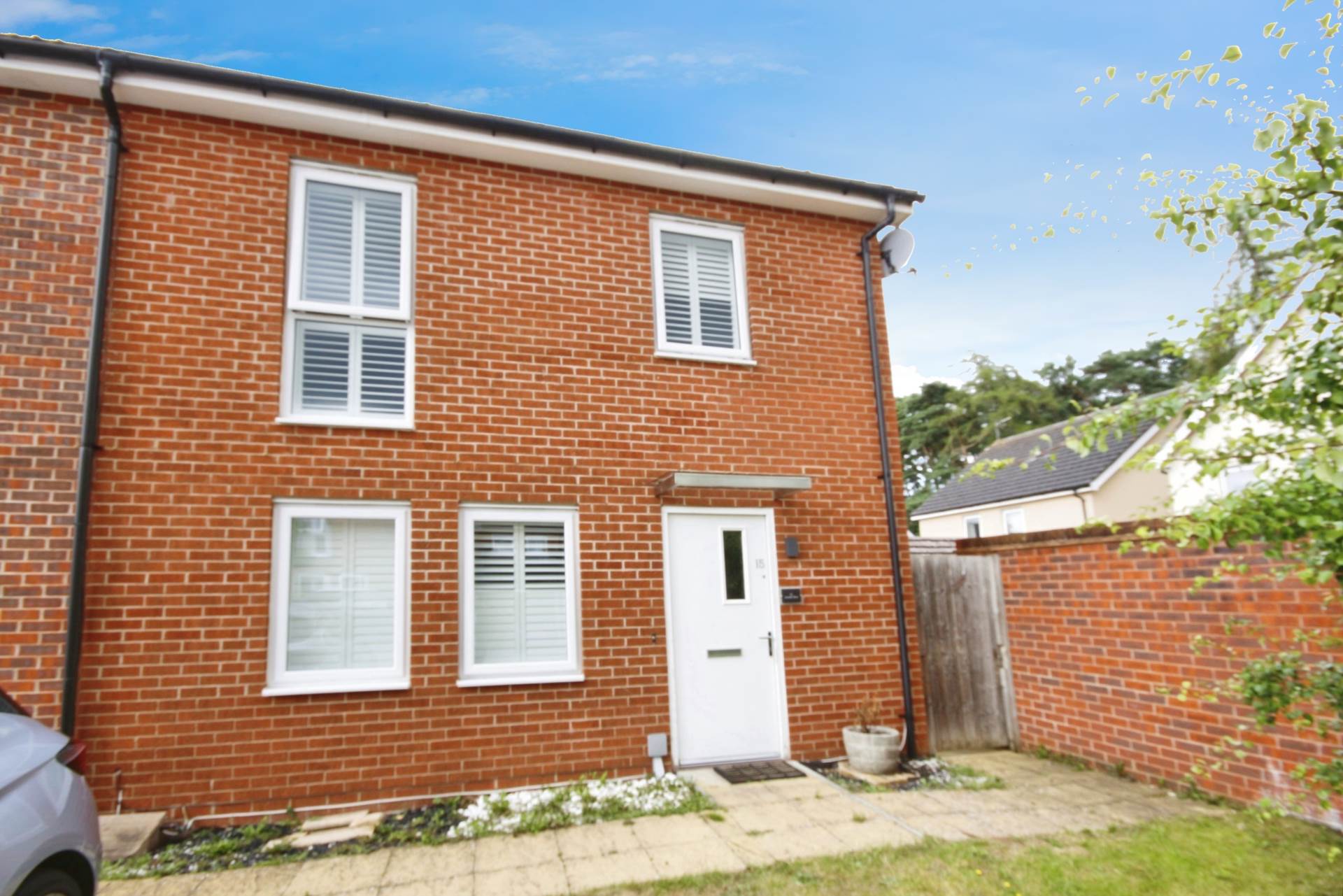 3 bed End Terraced House for rent in Bracknell. From Sears Property - Bracknell