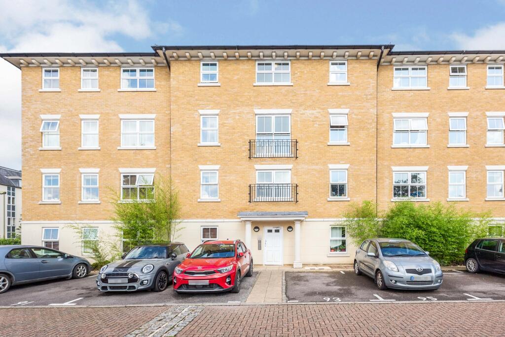3 bed 1st Floor Flat for rent in Oxford. From Scottfraser - Headington