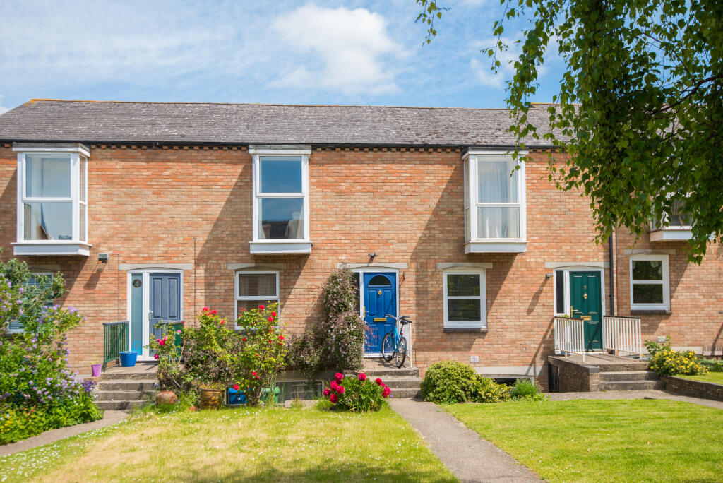 4 bed Detached for rent in Oxford. From Scottfraser - Headington