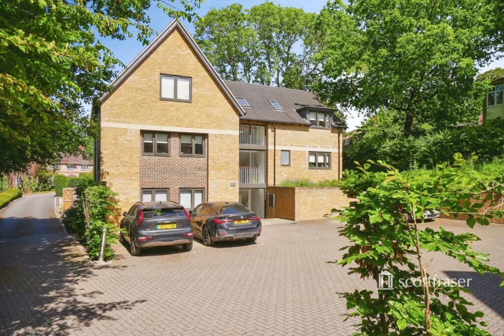2 bed 1st Floor Flat for rent in Chawley. From Scottfraser - Summertown