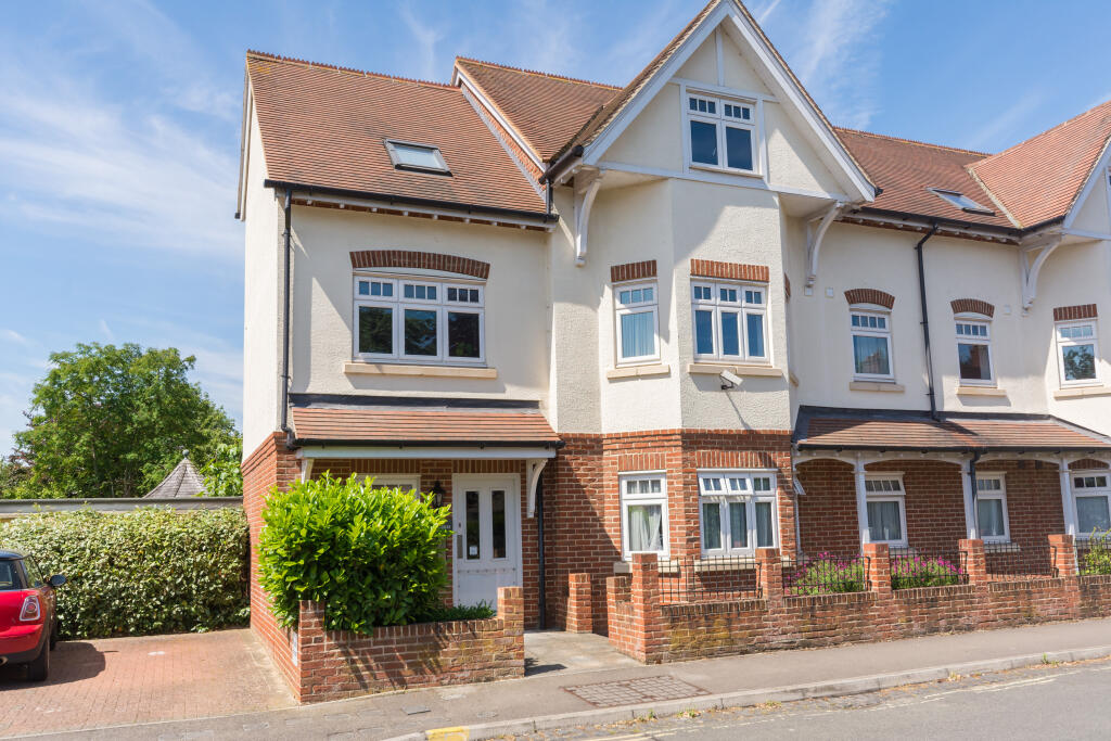 1 bed 1st Floor Flat for rent in Wolvercote. From Scottfraser - Summertown 1 bed 1st Floor Flat for rent in Wolvercote. From Scottfraser - Summertown