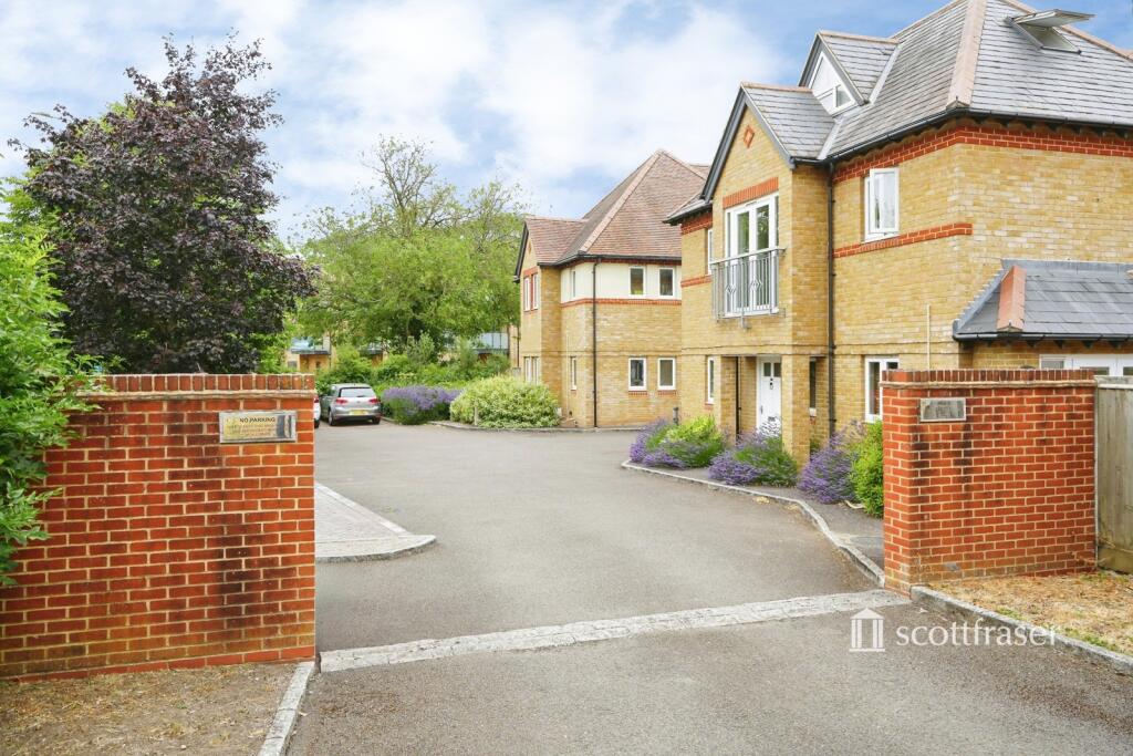 2 bed 1st Floor Flat for rent in Wolvercote. From Scottfraser - Summertown