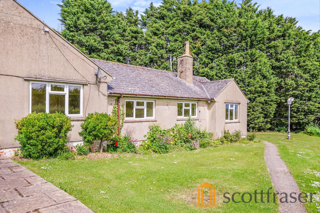 4 bed Bungalow for rent in South Leigh. From Scottfraser - Witney