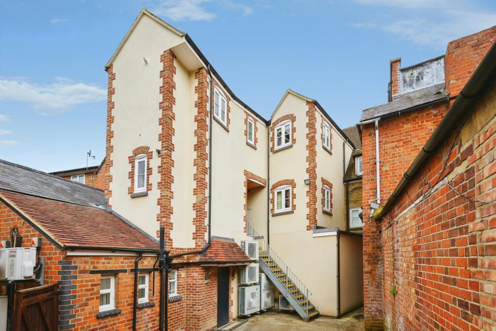 2 bed 1st Floor Flat for rent in Witney. From Scottfraser - Witney 2 bed 1st Floor Flat for rent in Witney. From Scottfraser - Witney